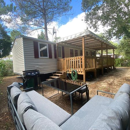 Vacances Sous Les Pins, Pres De La Mer, 6-8 Pers,Bien Equipe, Piscine Saint-Julien-en-Born Eksteriør bilde